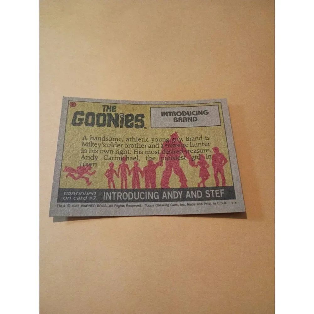 1985 Warner Bros Topps Chewing Gum The Goonies Trading Card #6 Introducing Grand - Picture 2 of 2